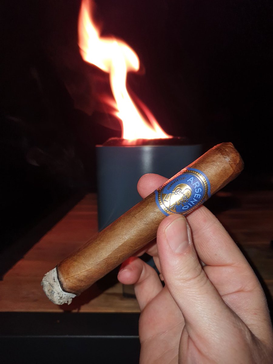 Stephan Soldan (@_stephan_s_) on Twitter photo Validating <a href="/terencereilly82/">Terence Reilly</a>, this was one smooth ride! #botl #sotl #cigars #pssita #nowsmoking Validating <a href="/terencereilly82/">Terence Reilly</a>, this was one smooth ride! #botl #sotl #cigars #pssita #nowsmoking
