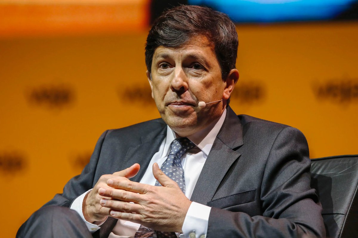 🇧🇷 João Amoêdo diz não se arrepender do seu voto em Lula em 2022:

"Sim, o governo atual tem sido medíocre. Entretanto, isso não me causa surpresa, decepção, e muito menos arrependimento (...) Evitar um golpista como Bolsonaro na presidência do País será sempre uma prioridade".