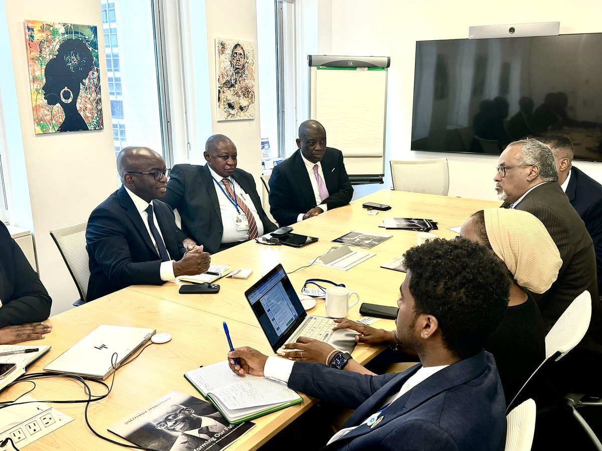 Mohamed Abdi Ware (@mawareso) on Twitter photo Dr Samuel Munzele Maimbo, <a href="/SamMMaimbo/">Samuel Munzele Maimbo</a>, World Bank Vice President for Budget, Performance Review & Strategic Planning, is a Candidate for the Presidency of the African Development Bank.
He invited me and the IGAD Delegation to his office in Washington, DC, to listen to his vision Dr Samuel Munzele Maimbo, <a href="/SamMMaimbo/">Samuel Munzele Maimbo</a>, World Bank Vice President for Budget, Performance Review & Strategic Planning, is a Candidate for the Presidency of the African Development Bank.
He invited me and the IGAD Delegation to his office in Washington, DC, to listen to his vision
