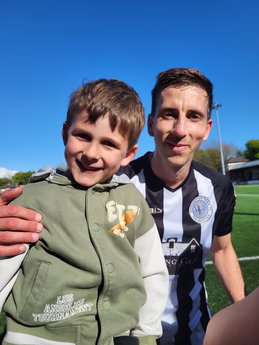 BeckyGale💙 (@beckygaleot) on Twitter photo Thank <a href="/DorchTownFC/">Dorchester Town FC</a> for another amazing afternoon at the Avenue and for taking the time after the match to have photos with Harry, our own mini Magpie. What a crowd, what a team 👏🏻🖤🤍⚽️ Thank <a href="/DorchTownFC/">Dorchester Town FC</a> for another amazing afternoon at the Avenue and for taking the time after the match to have photos with Harry, our own mini Magpie. What a crowd, what a team 👏🏻🖤🤍⚽️
