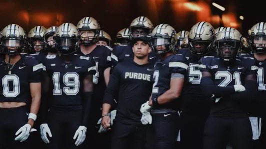 Tavares Harrington (@tavaresharr) on Twitter photo I am blessed to receive a offer from <a href="/BoilerFootball/">Purdue Football</a> <a href="/CoachGreen93/">Kelvin Green</a> #BoilerFootball
<a href="/Jordanlynch06/">Jordan Lynch</a> <a href="/CaravanFootball/">Caravan Football</a> <a href="/AllenTrieu/">Allen Trieu</a> <a href="/GregSmithRivals/">Greg Smith</a> <a href="/LemmingReport/">Tom Lemming</a> <a href="/ChadSimmons_/">ChadSimmons</a> <a href="/SWiltfong_/">Steve Wiltfong</a> <a href="/TomLoy247/">Tom Loy</a> <a href="/Phouly31/">pete houlihan</a> <a href="/DracoSmith23/">Coach Draco</a> <a href="/BOOMfootball/">BOOM Football</a> I am blessed to receive a offer from <a href="/BoilerFootball/">Purdue Football</a> <a href="/CoachGreen93/">Kelvin Green</a> #BoilerFootball
<a href="/Jordanlynch06/">Jordan Lynch</a> <a href="/CaravanFootball/">Caravan Football</a> <a href="/AllenTrieu/">Allen Trieu</a> <a href="/GregSmithRivals/">Greg Smith</a> <a href="/LemmingReport/">Tom Lemming</a> <a href="/ChadSimmons_/">ChadSimmons</a> <a href="/SWiltfong_/">Steve Wiltfong</a> <a href="/TomLoy247/">Tom Loy</a> <a href="/Phouly31/">pete houlihan</a> <a href="/DracoSmith23/">Coach Draco</a> <a href="/BOOMfootball/">BOOM Football</a>