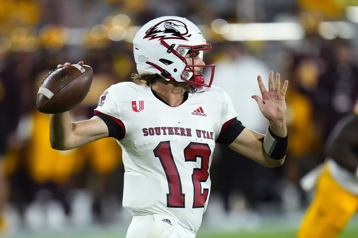Blessed to receive an offer from <a href="/CoachFahey54/">Coach Fahey</a> to play football at Southern Utah!