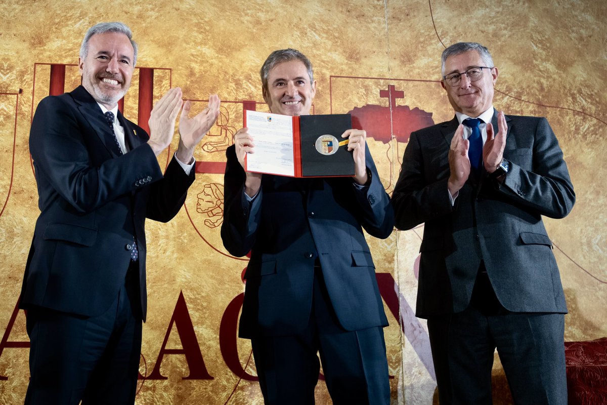 Aramon Comunicación (@grupoaramon) on Twitter photo La estación de <a href="/AramonFormigal/">FORMIGAL (Aramon)</a> ha sido reconocida con la Medalla al Mérito Turístico.
Recibir este galardón de <a href="/GobAragon/">Gobierno de Aragón</a> en el año de su 60 aniversario es un homenaje a toda una trayectoria, a quienes empezaron este camino y a quienes lo seguimos construyendo cada día. La estación de <a href="/AramonFormigal/">FORMIGAL (Aramon)</a> ha sido reconocida con la Medalla al Mérito Turístico.
Recibir este galardón de <a href="/GobAragon/">Gobierno de Aragón</a> en el año de su 60 aniversario es un homenaje a toda una trayectoria, a quienes empezaron este camino y a quienes lo seguimos construyendo cada día.