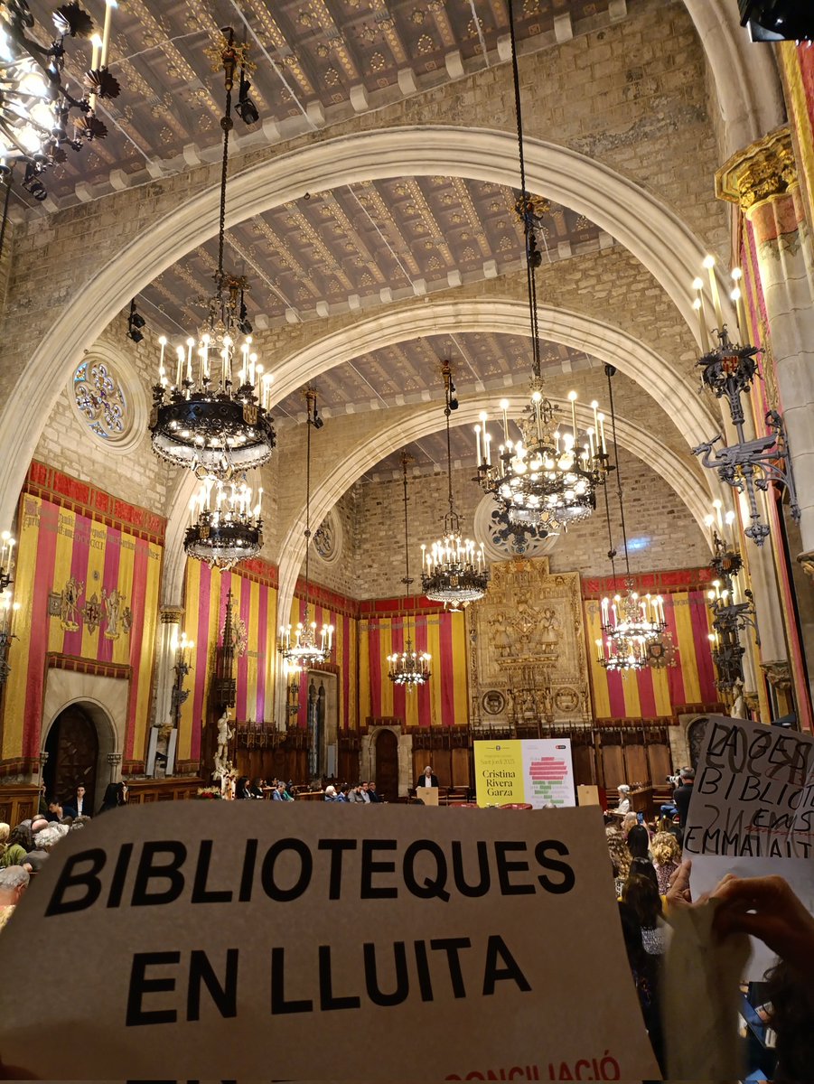 <a href="/btvnoticies/">btv notícies</a> Les treballadores de biblioteques hi som, per denunciar el menysteniment constant de <a href="/BibliotequesBCN/">BibliotequesBCN</a> i <a href="/bcn_ajuntament/">Ajuntament de Barcelona</a> cap a nosaltres.