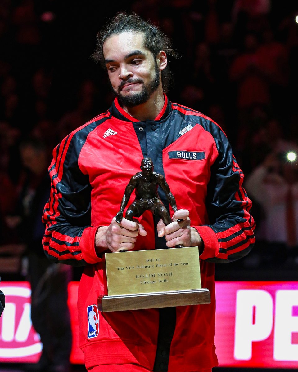 Joakim Noah: 2014 Defensive Player of the Year 🏆 11 years ago today: Jo  received his DPOY trophy, becoming just the second Bull to win the award  (M. Jordan - 1988), image size:960x1200