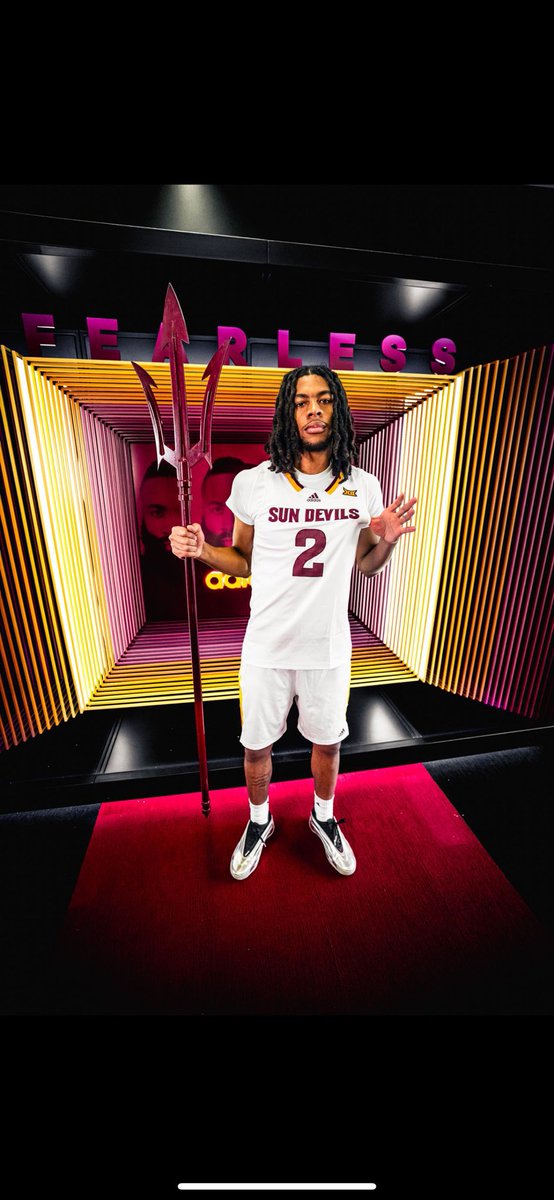 “Playing at the highest level is really exciting, I know it won’t be easy but I’m up for the challenge.”

New #ArizonaState commit Vijay Wallace recaps his decision to be a Sun Devil + more 

➡️ jucoroundup.rivals.com/news/vijay-wal…