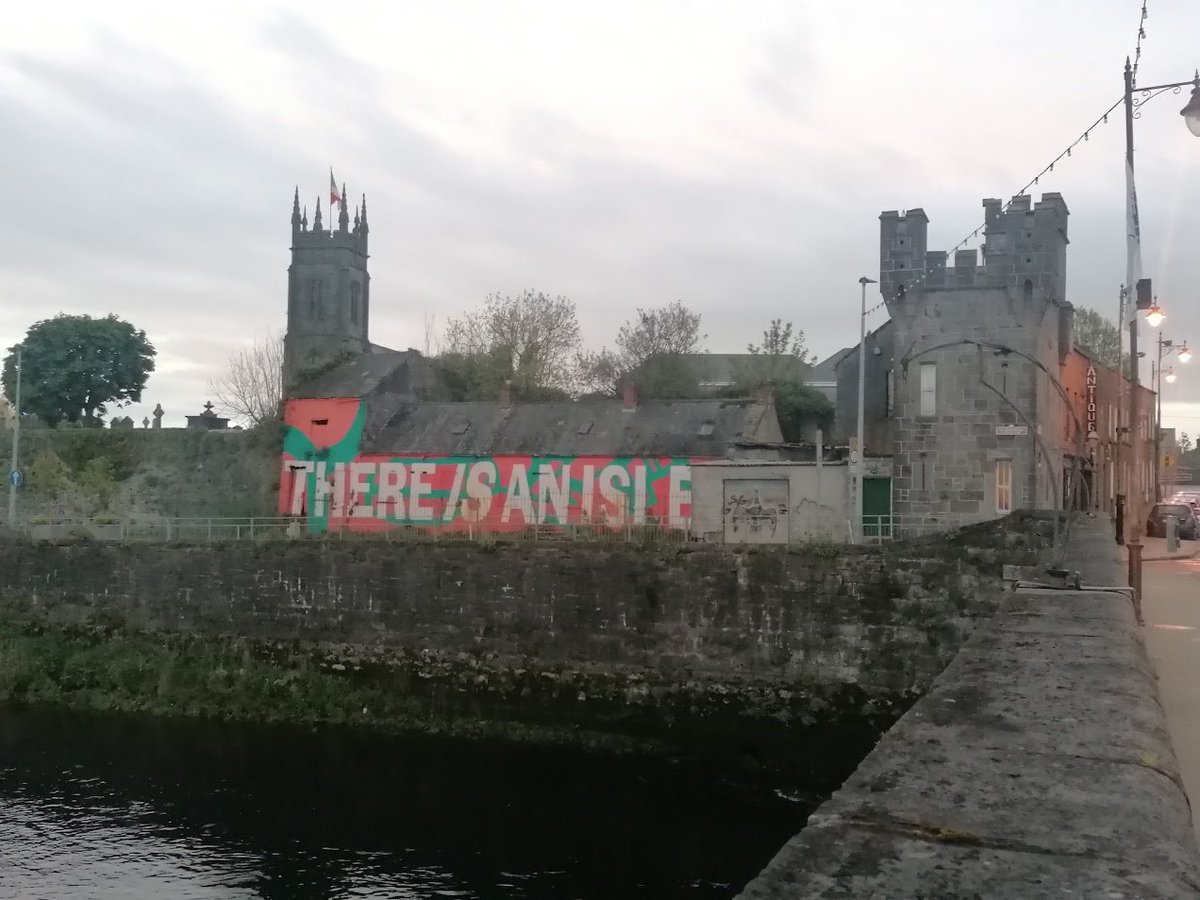 RobCross247's tweet photo. There is an isle... full of dereliction.
Numbers 1–4 Toll Cottages, Verdant Place, Limerick City, have been derelict for nearly 50 years!
Ireland faces a housing emergency, with homelessness reaching a record 15,378 people, including 4,653 children. Of the 2,185 families experiencing homelessness, more than half are single-parent households.
👀Verdant Place on Google Street View:
👉https://t.co/TIhMP83HER
#Limerick #Ireland #DerelictIreland #HousingCrisis #VacantIreland