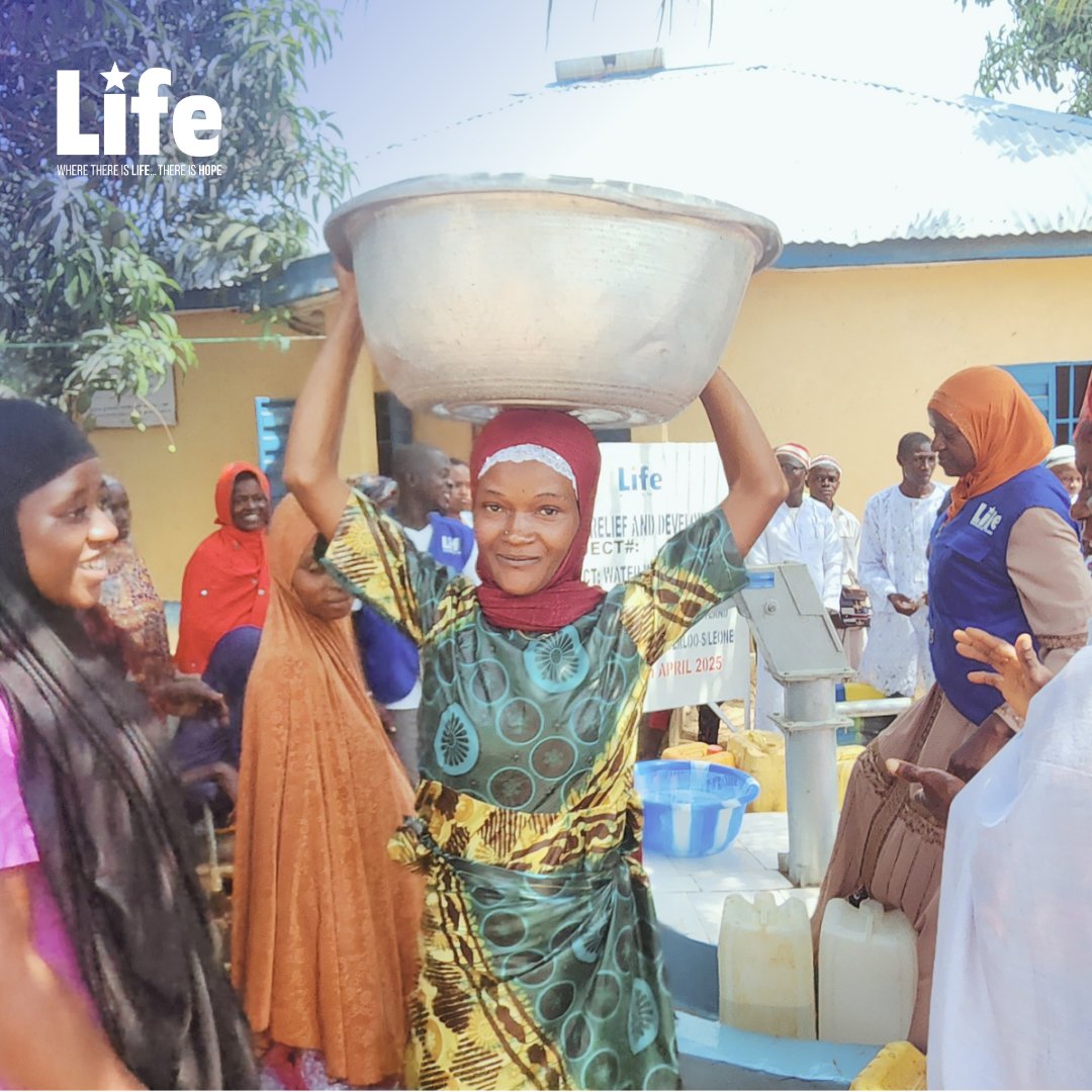 LIFE For Relief tweet media
