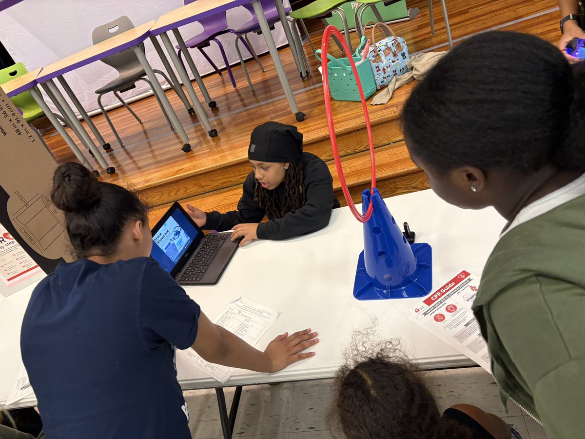 Today was a busy day of showcasing our CTE and Explore pathways to our rising 7th  and 9th graders! <a href="/STEAM_GEMS/">Grace M. James Academy of Excellence</a> <a href="/ExploreJCPS/">JCPS Explore Pathways</a> #limitlesspossibilities