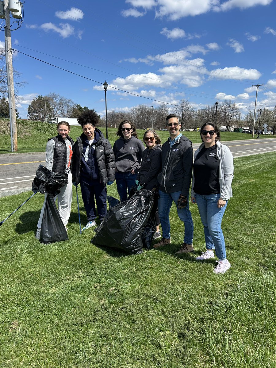 Olivia Schmitt (@oliviaschmitt30) on Twitter photo Today I was happy to be spend time at <a href="/hiddenlevelinc/">hiddenlevel</a> cleaning up downtown Syracuse in support of Earth Day! It's always fun to support our community. Thank you <a href="/hiddenlevelinc/">hiddenlevel</a> for having me out today! Today I was happy to be spend time at <a href="/hiddenlevelinc/">hiddenlevel</a> cleaning up downtown Syracuse in support of Earth Day! It's always fun to support our community. Thank you <a href="/hiddenlevelinc/">hiddenlevel</a> for having me out today!