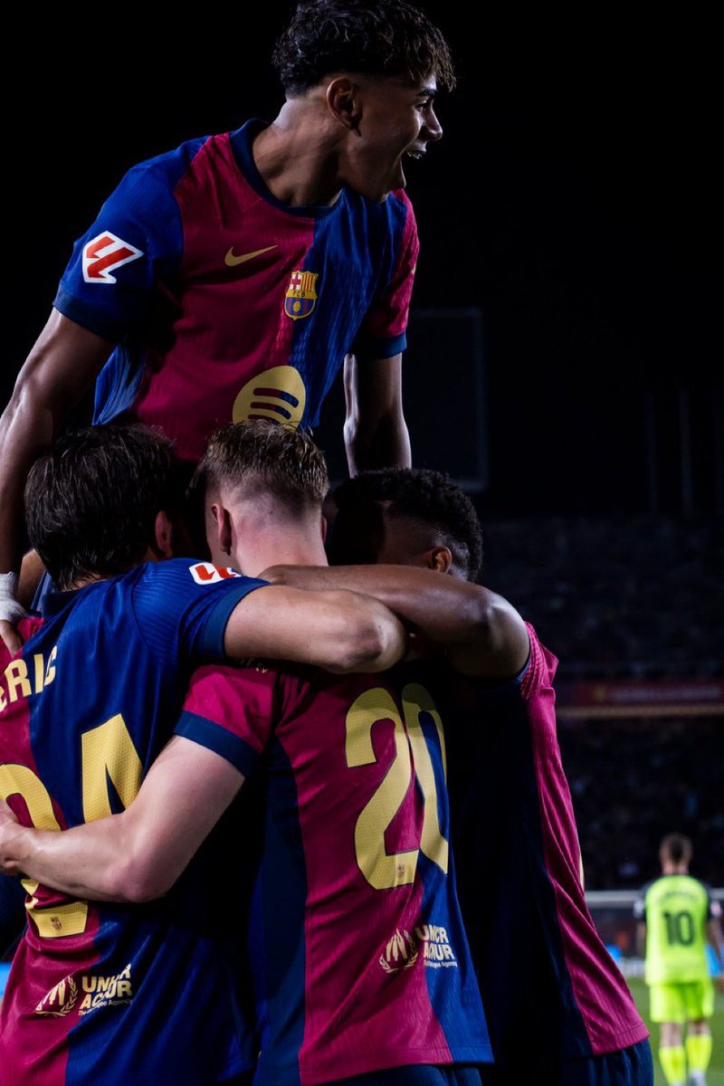 ¡BUSCO CUENTAS DEL BARÇA! 🔵🔴

Ninguna cuenta culé debería tener menos de 5000 seguidores.👥

Comenta y sigue a los q te den MG!!

👉🏽 Me ayudas si RT 🔁 o das MG ❤️