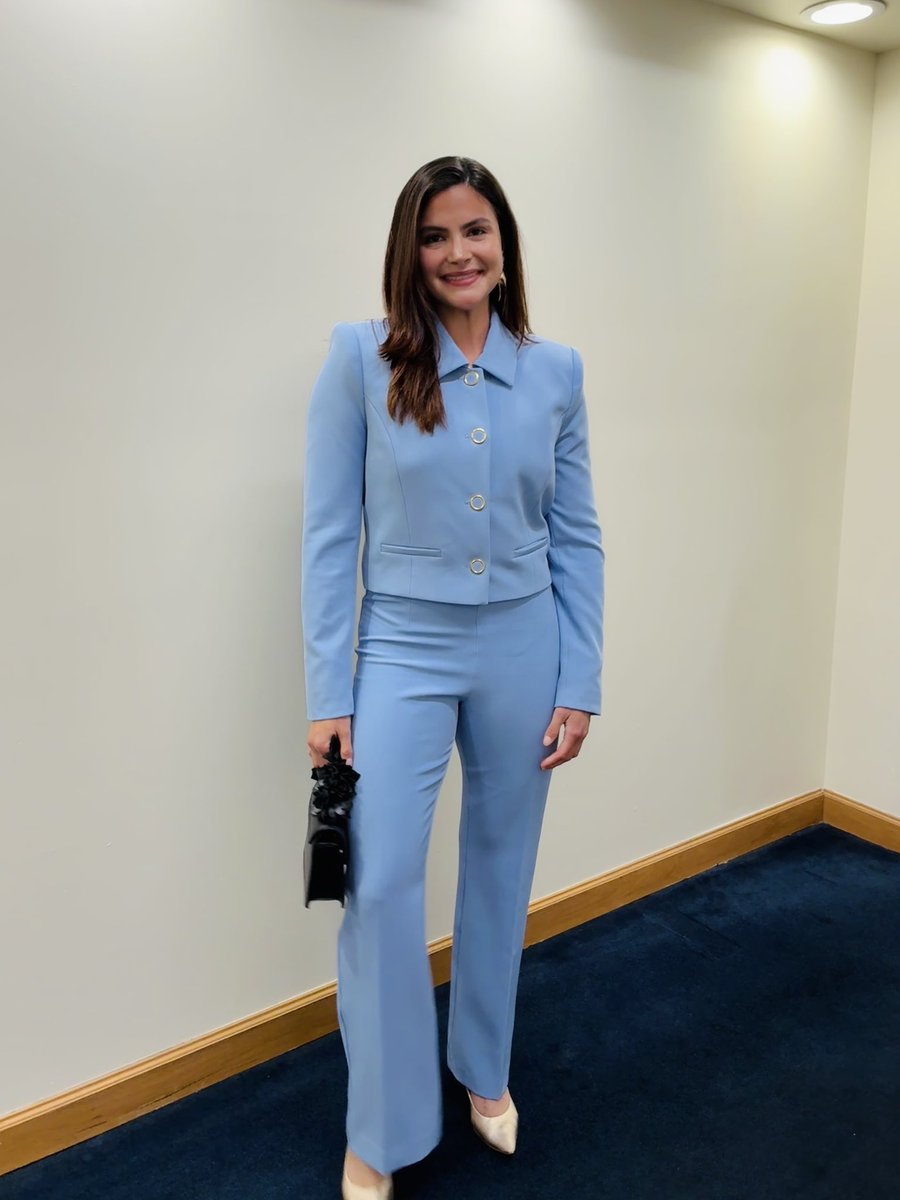 Valentina Gomez tweet media