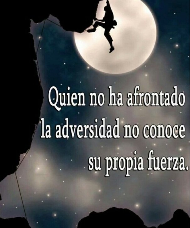 Eres tan fuerte, que en los momentos no tan buenos, sale a la luz el gran ser humano que brilla en ti y brinda el toque de amor para el mundo que vibra en esa frecuencia para todos.!! Dios los cuide. 💪🙏