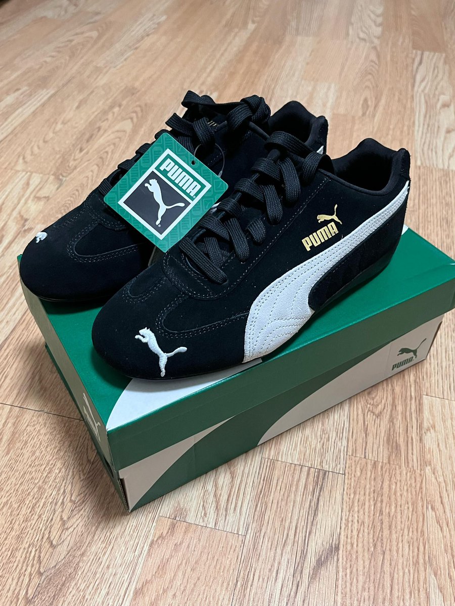 evgeshaglv's tweet photo. В наличии speedcat puma черного цвета
24.5см -38,5 https://t.co/psZdqe1TcI