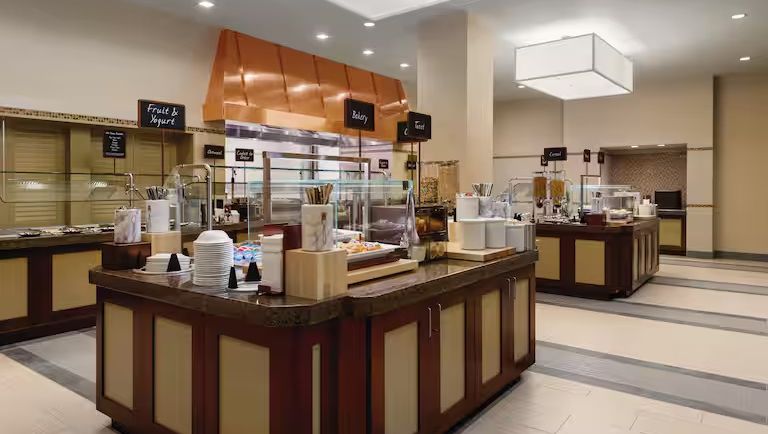 Embassy Suites Lake Buena Vista South tweet media