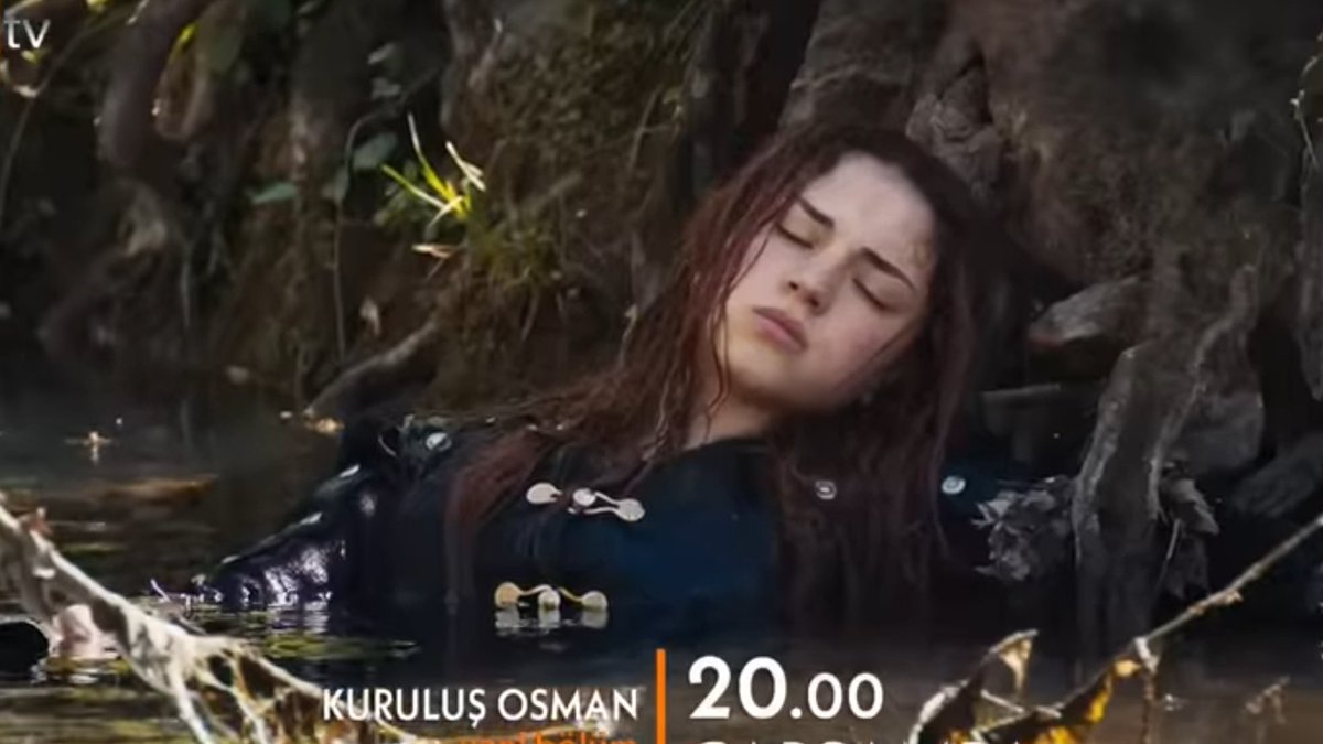 LauraM40330's tweet photo. My God, what do these children have against them? One daughter commits suicid, two kidnapped people, and one who is the oldest, who has fallen in his arrogance.May Allah have mercy on his mother 
#KuruluşOsman #OrhanBey #AlaeddinBey #FatmaHatun #Halimehatun https://t.co/PYOMct28Cv