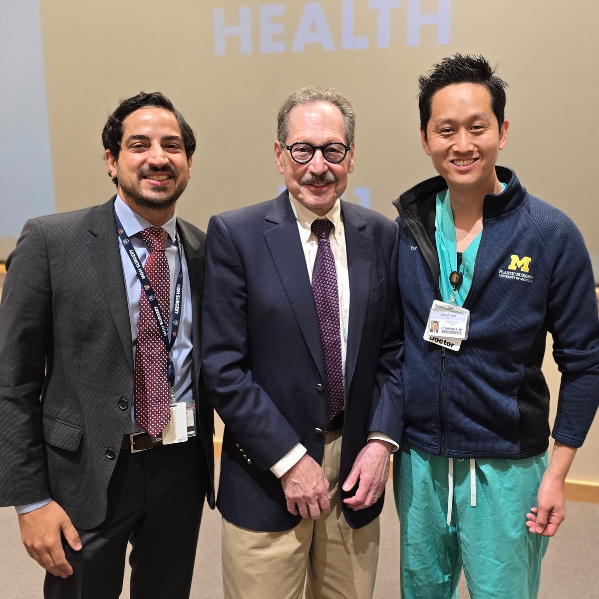 UC Davis Department of Orthopaedic Surgery (@ucdavisortho) on Twitter photo It was an honor to host Deana Mercer, MD, from <a href="/UNMHSC/">UNM Health Sciences</a> for our annual Paul R. Lipscomb Lectureship. This was the first lectureship since the advent of our Combined Hand Service with <a href="/UCDavisSurgery/">UC Davis Surgery</a> plastic surgery. Thank you for your talk and visit to <a href="/UCDavisHealth/">UC Davis Health</a>, Dr. Mercer. It was an honor to host Deana Mercer, MD, from <a href="/UNMHSC/">UNM Health Sciences</a> for our annual Paul R. Lipscomb Lectureship. This was the first lectureship since the advent of our Combined Hand Service with <a href="/UCDavisSurgery/">UC Davis Surgery</a> plastic surgery. Thank you for your talk and visit to <a href="/UCDavisHealth/">UC Davis Health</a>, Dr. Mercer.