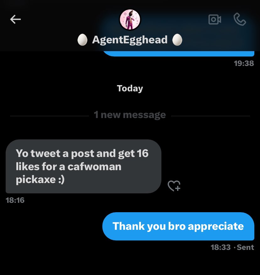 Received a like goal from @AidenR01 for the catwomans pickaxe,I don’t need it so I’m getting it for my brother,can we get 16 likes? ❤️