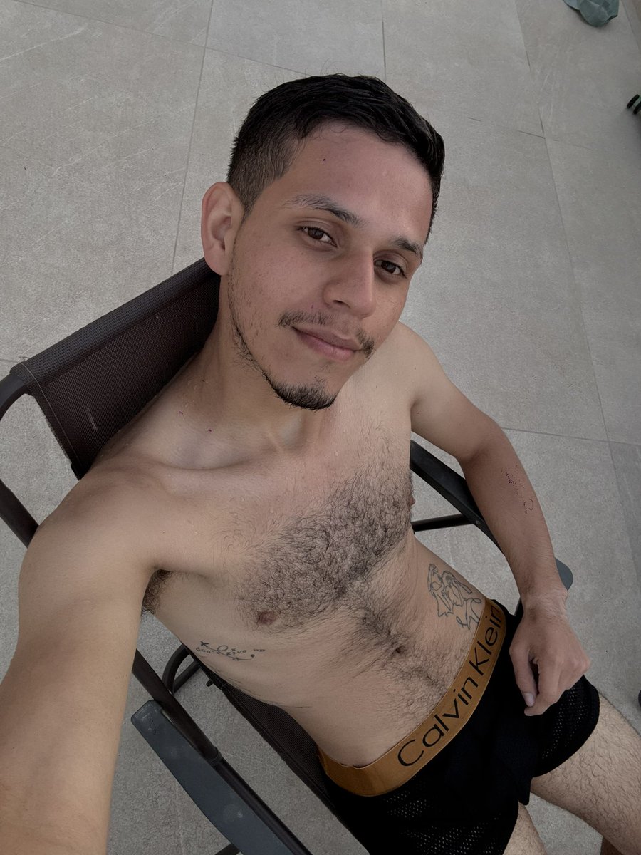 Clopezq1's tweet photo. Solecito rico🫩😮‍💨 https://t.co/qgbO2C52BT