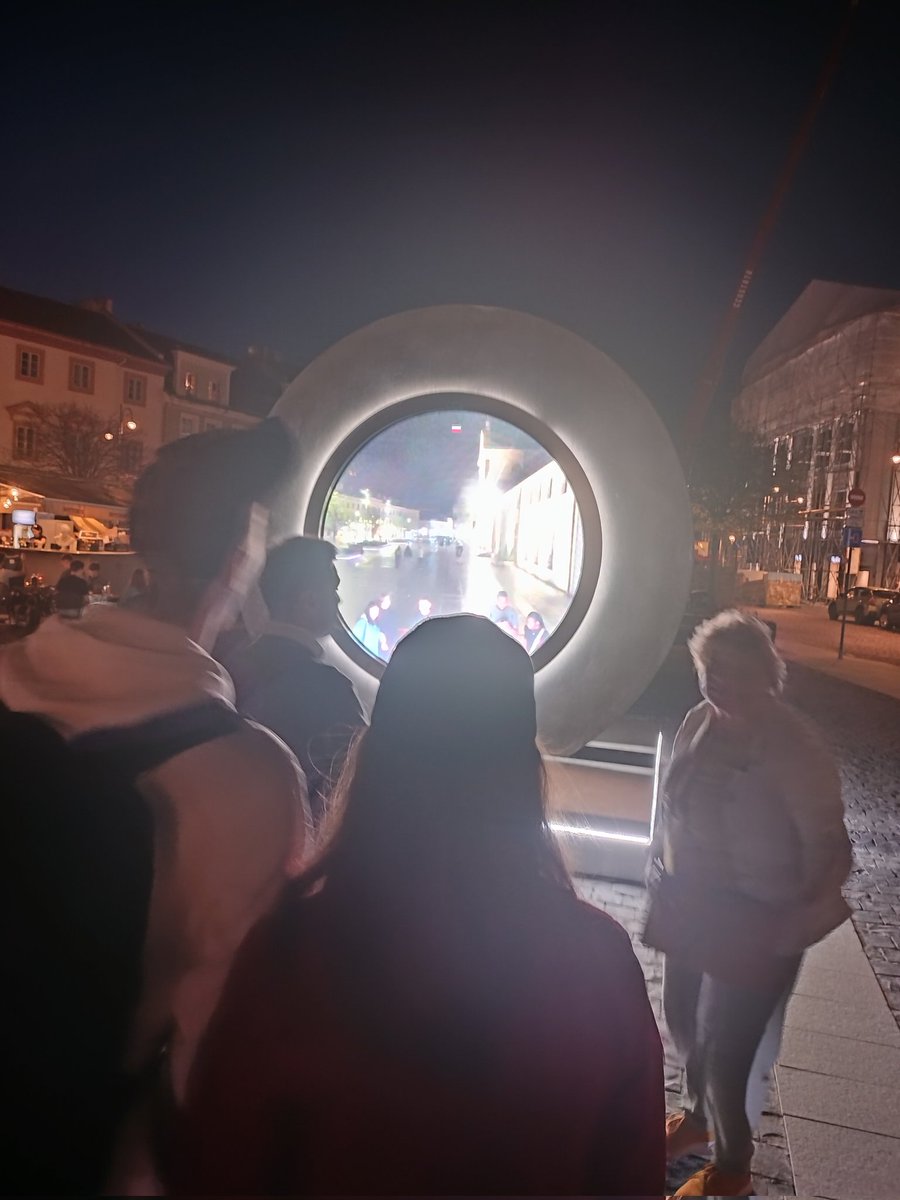 Lucyaughney's tweet photo. @KillianM2 I saw the Vilnius portal on Saturday! The Dublin portal crew were the best craic https://t.co/T4GFkBssJp