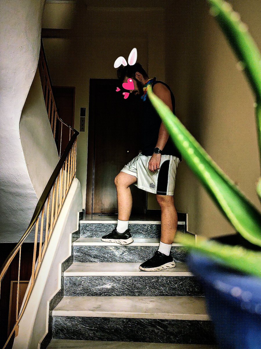 UNeedFeet69's tweet photo. They say donβt stop on stairs.
But if you were down there⦠I just might.
#sockedstyle #casualfit #foottease #athleisurevibes #menwithstyle #visualvibe #socksandlegs #fetishfriendly #streetaesthetic #feetprofile #linkinbio https://t.co/L8o5O5YUxe