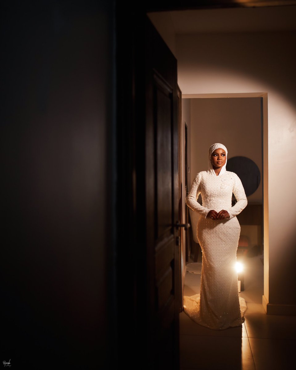 Beeeb🗣🗣️🗣️ (@iam_beeeb) on Twitter photo MARYAM Became a MRS 😮💨🤍😮💨
She called and we created some stunning JEPGS 🔥
Photographed by <a href="/iam_Beeeb/">Beeeb🗣🗣️🗣️</a> MARYAM Became a MRS 😮💨🤍😮💨
She called and we created some stunning JEPGS 🔥
Photographed by <a href="/iam_Beeeb/">Beeeb🗣🗣️🗣️</a>