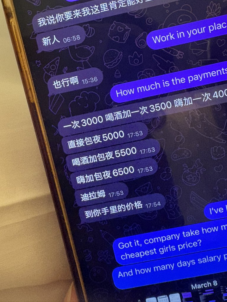 エージェントによって値段が異なります

aedでの価格
高い女の子は一晩25万円以上

稼げる子は本当に海外で稼げてます
日本で働いているのに稼げない綺麗な女性絶対に海外で働いて若いうちにお金貯めた方がいいと思います

#海外出稼ぎ　#海外風俗　#出稼ぎ
#ktv #海外エロマッサージ #エージェント