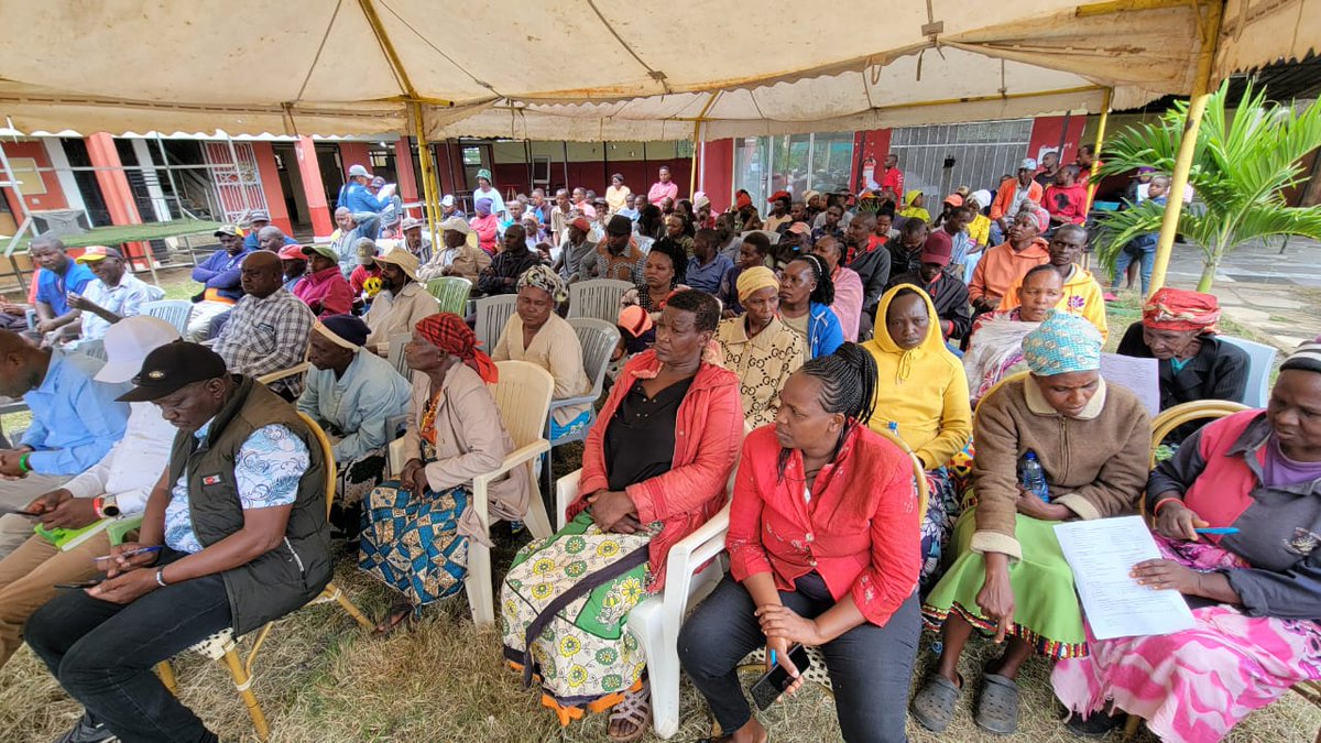 90.3 County FM tweet media