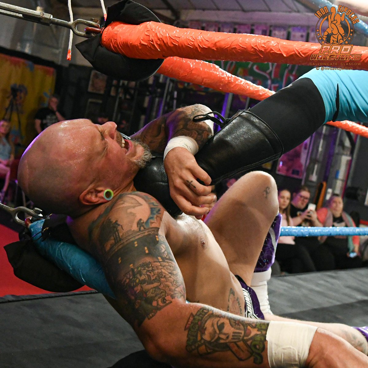 Mr David J Wilson 🏴 (@mrdavidjwilson) on Twitter photo <a href="/OfficialUEWA/">Union Of European Wrestling Alliances</a> Champion <a href="/TheOdDiTy_33/">BT Gunn</a> raising hell and defending the championship at <a href="/IronGirdersGym/">Scotland's Pro Wrestling Gym</a> against <a href="/ChriskingstonPW/">ChrisKingston_pw</a> <a href="/OfficialUEWA/">Union Of European Wrestling Alliances</a> Champion <a href="/TheOdDiTy_33/">BT Gunn</a> raising hell and defending the championship at <a href="/IronGirdersGym/">Scotland's Pro Wrestling Gym</a> against <a href="/ChriskingstonPW/">ChrisKingston_pw</a>