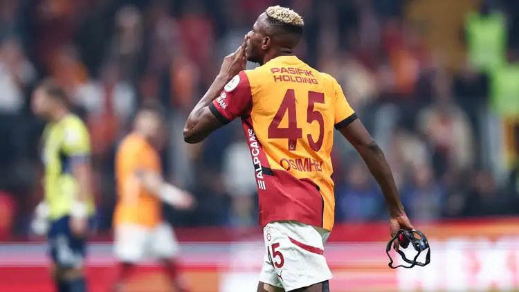 ما بفرح لأي صفقة 
ولا راح نتأمل بشيء
لا نشوف فيديو مهارات لاعب
ولا احصائيات ولا تحليل تكتيكي
إلى م نشوف اللاعب منسجم مع الي حوله ويقدم لعب رجال على ارض الملعب بعدها راح نحكم 
لا اشوف حد يطبل لإدارة ولا مدرب ولا اي صفقة تصير 🤌🏼