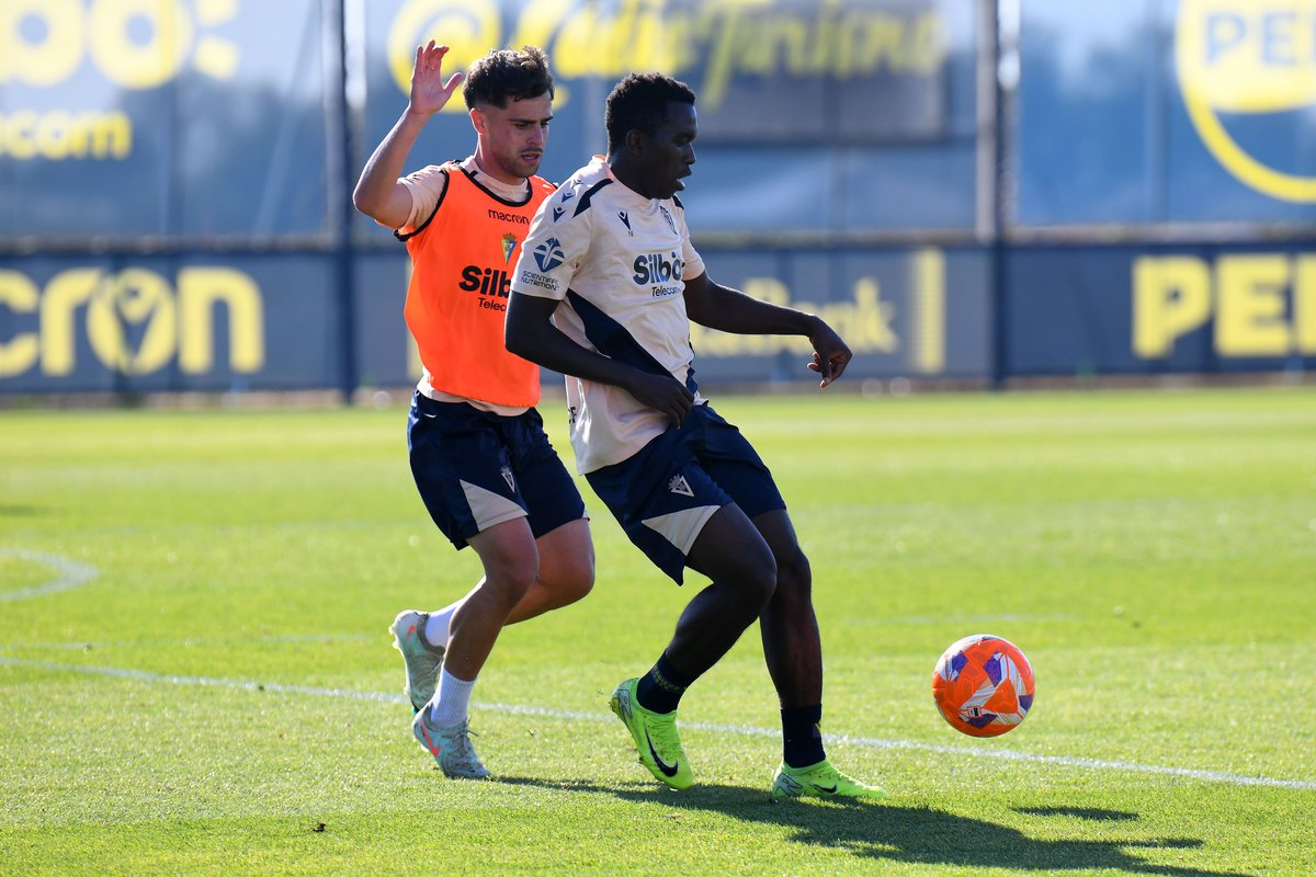 Cádiz CF Mirandilla - Cantera Cádiz CF tweet media