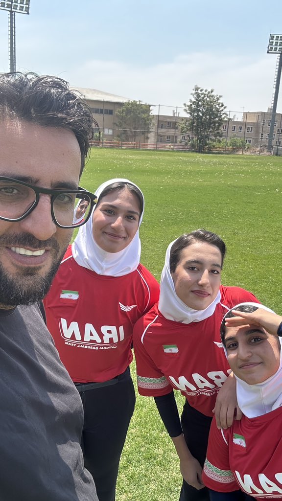 farhad eshvandi tweet media