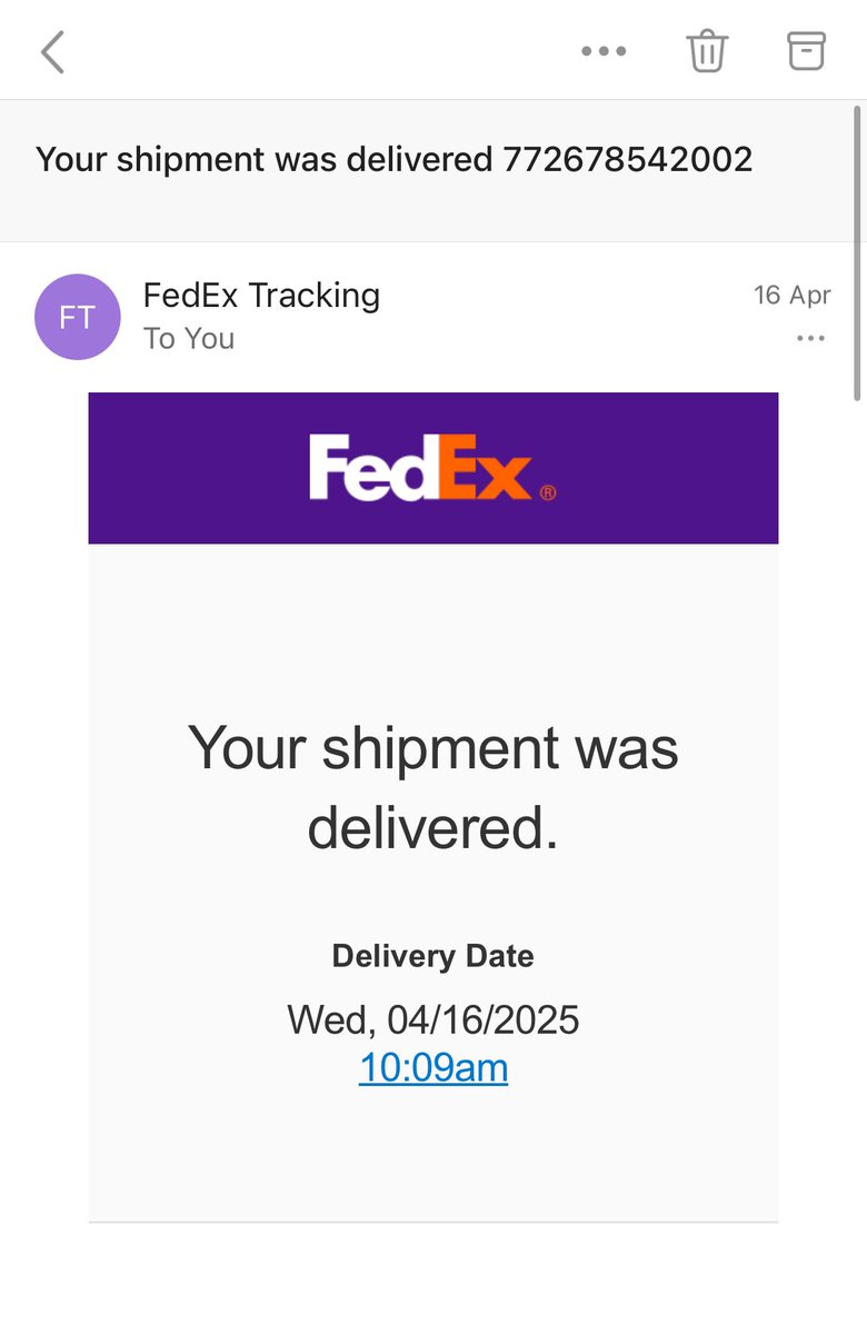 ioAlshehri's tweet photo. @FarfetchHelp @nikushamen I asked for a return, it was returned by Fedex.
Yet, there was a new pick up date!!!
I need my refund please update the status of the returned item. https://t.co/tXHXe9edDi