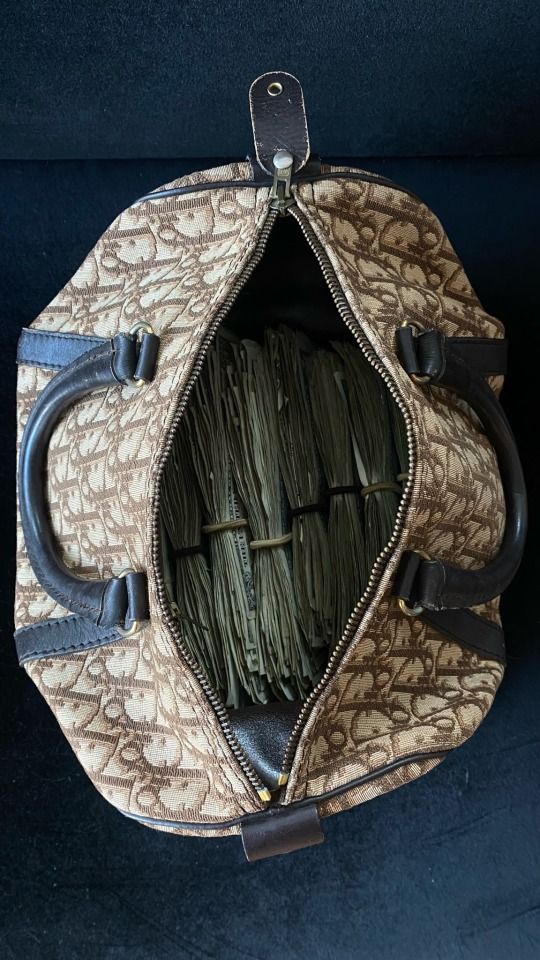 Money Mantra tweet media