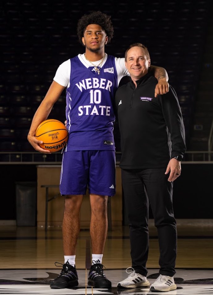 The Portal Report (@theportalreport) on Twitter photo Arizona Western (JUCO) G Edwin Suarez has committed to Weber State, his agent <a href="/Fdmathletics_/">Fdmathletics 🌍</a> tells TPR. Arizona Western (JUCO) G Edwin Suarez has committed to Weber State, his agent <a href="/Fdmathletics_/">Fdmathletics 🌍</a> tells TPR.