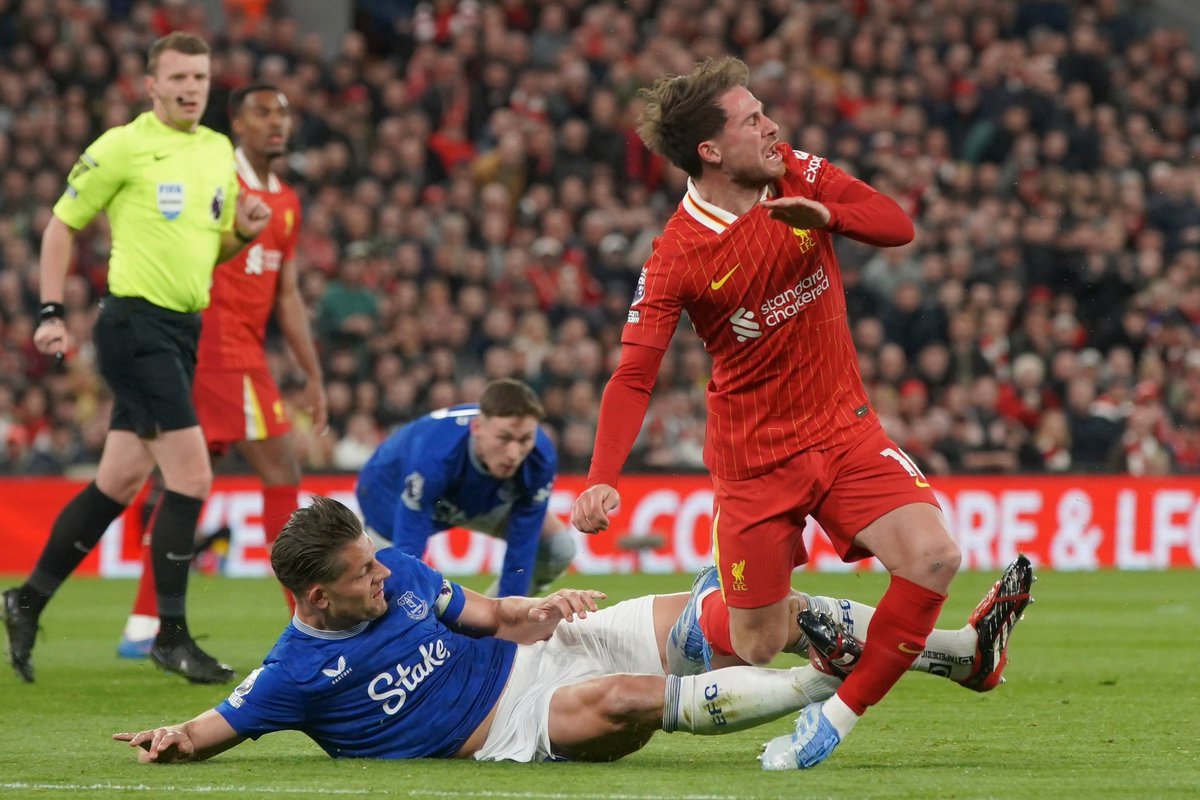 𝗧𝗵𝗲 𝗧𝗼𝗳𝗳𝗲𝗲 𝗕𝗹𝘂𝗲𝘀 tweet media