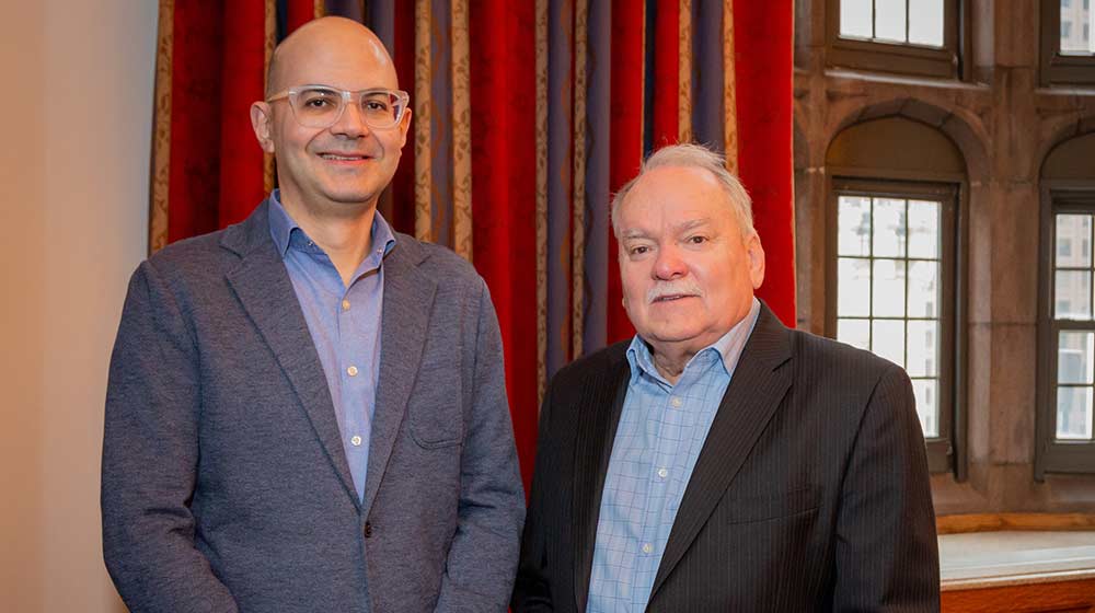 Our Kaufman Center for Financial Policy Studies will welcome its second director, Prof. <a href="/JulianP_Diaz/">Julián P. Díaz</a>, on July 1, 2025. 

He succeeds Executive Director Douglas Evanoff, who led the center for three years. More: luc.edu/quinlan/whyqui…