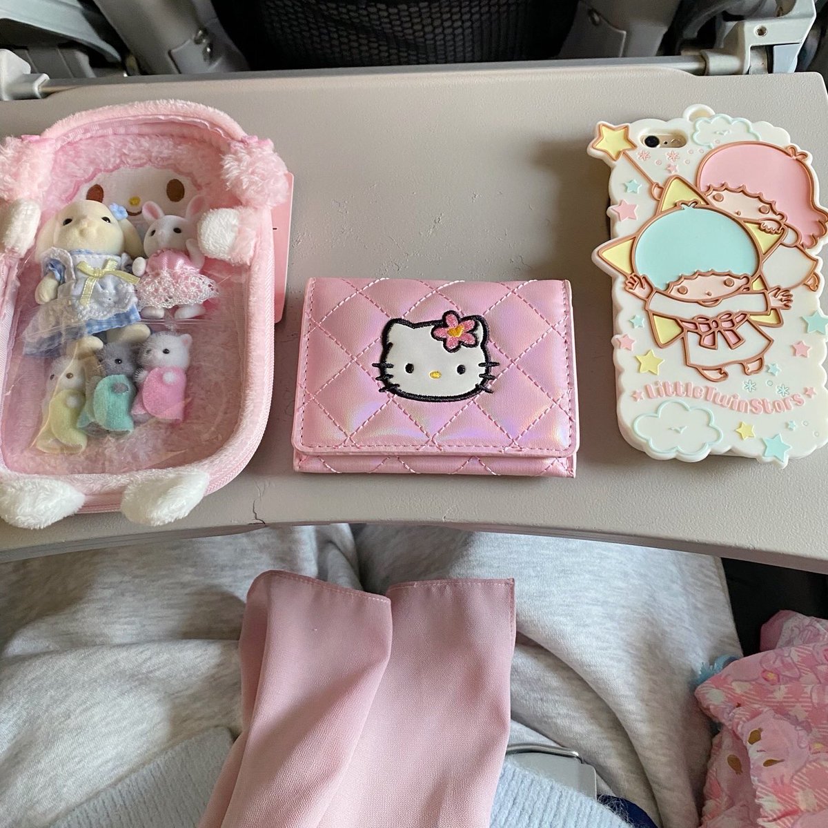 little_nmin's tweet image. seoul day2 🎀🧽🍡