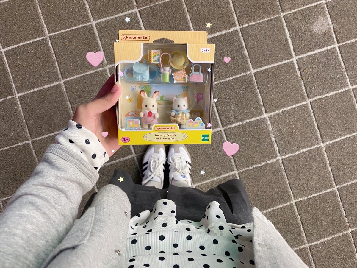 little_nmin's tweet image. seoul day2 🎀🧽🍡
