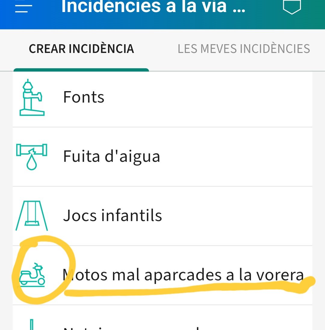 RevoltaEscolar's tweet photo. 🛵🏍️ Es poden reportar les motos mal aparcades a "BCN a la butxaca" (dins de "Incidències a la via pública") 👇 https://t.co/pu8Jn3L3J7