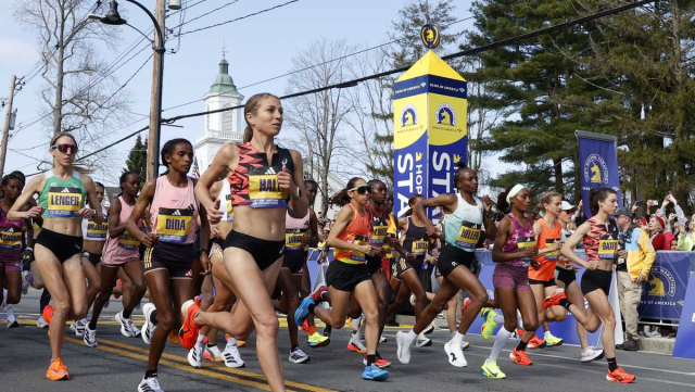 Fueling impact, #GreaterBoston President Miceal Chamberlain attended the @BostonMarathon Giving Day kickoff hosted by <a href="/BankofAmerica/">Bank of America</a>. Backed by athletes and nonprofit reps, over $1.87M was raised to support 176 organizations. bit.ly/4jJPw4b