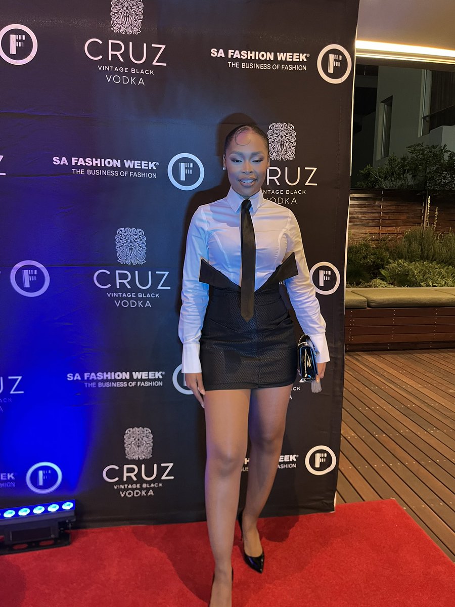 Events!!

SA Fashion Week Opening night hosted by CRUZ... under "Quiet Luxury" theme
<a href="/Cruzvodka/">cruzvodka</a>

Spotted on the Red Carpet K Naomi 

#CRUZSAFW