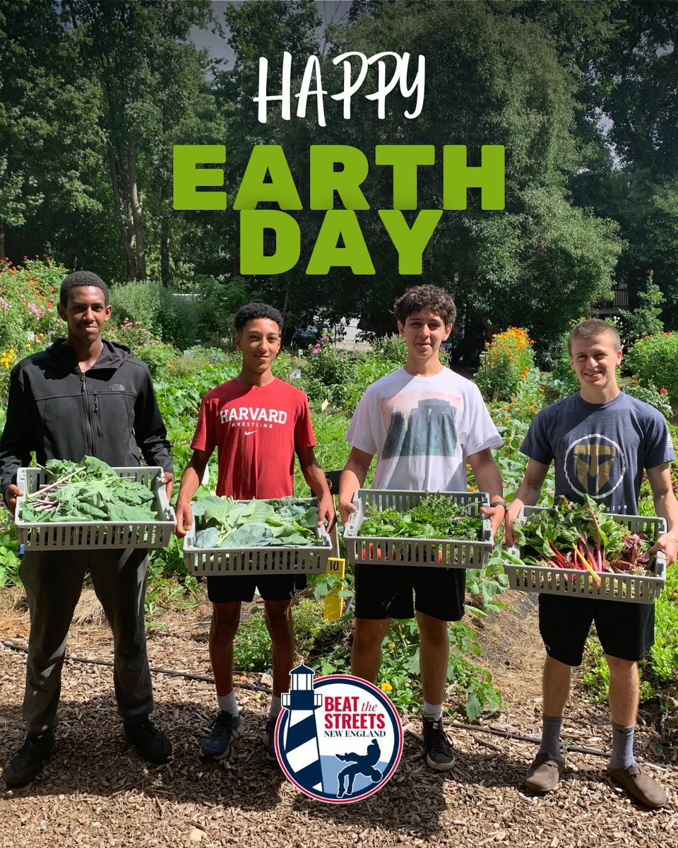 Happy #EarthDay from our #BTSNE Coaches in Training! Take a step outside and enjoy the outdoors🌳🌎