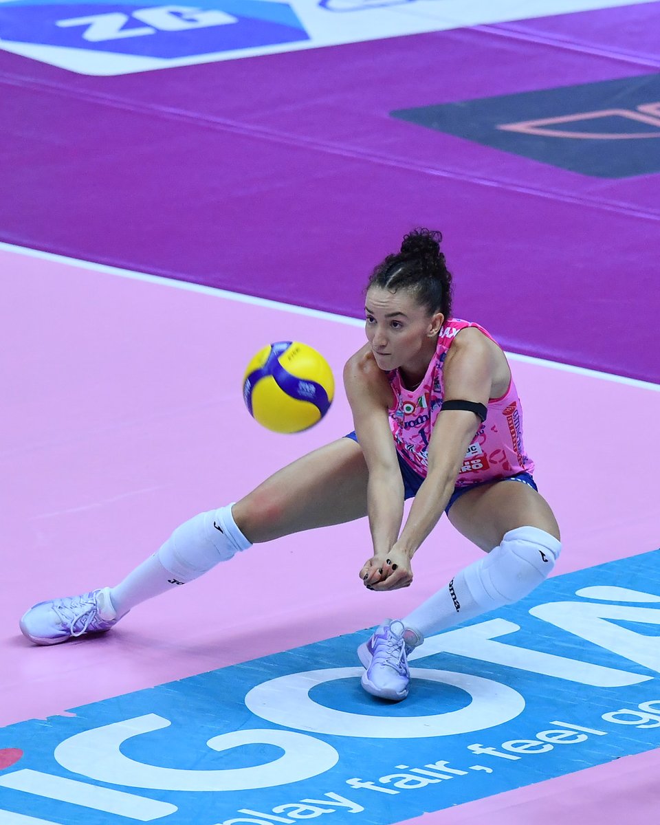 Prosecco Doc Imoco Volley (@imocovolley) on Twitter photo 1ยฐ set - ๐ณ๐ถ๐ป๐ฎ๐น๐ฒ ๐๐ฐ๐๐ฑ๐ฒ๐๐๐ผ - PlayOff Serie A1 LVF Tigotร - 22.04.2025
๐ฃ๐ฟ๐ผ๐๐ฒ๐ฐ๐ฐ๐ผ ๐๐ผ๐ฐ ๐๐บ๐ผ๐ฐ๐ผ ๐๐ผ๐ป๐ฒ๐ด๐น๐ถ๐ฎ๐ป๐ผ 1
Numia Vero Volley Milano 0
(25-23)
๐ฒ #ImocoMilano
#pazzidite #proseccodoc ๐๐
๐ธ: Gregolin 1ยฐ set - ๐ณ๐ถ๐ป๐ฎ๐น๐ฒ ๐๐ฐ๐๐ฑ๐ฒ๐๐๐ผ - PlayOff Serie A1 LVF Tigotร - 22.04.2025
๐ฃ๐ฟ๐ผ๐๐ฒ๐ฐ๐ฐ๐ผ ๐๐ผ๐ฐ ๐๐บ๐ผ๐ฐ๐ผ ๐๐ผ๐ป๐ฒ๐ด๐น๐ถ๐ฎ๐ป๐ผ 1
Numia Vero Volley Milano 0
(25-23)
๐ฒ #ImocoMilano
#pazzidite #proseccodoc ๐๐
๐ธ: Gregolin