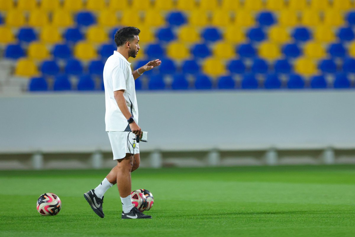 AlNassrFCW's tweet photo. مساء الخيـر 💛! https://t.co/RLHxDTyFtW