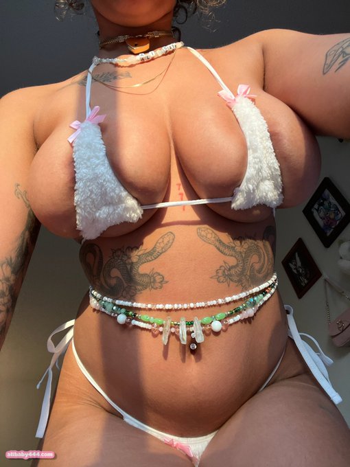 Watch Moo Baby!! 🐞🌳💫's leaked NSFW photo on TwXstars