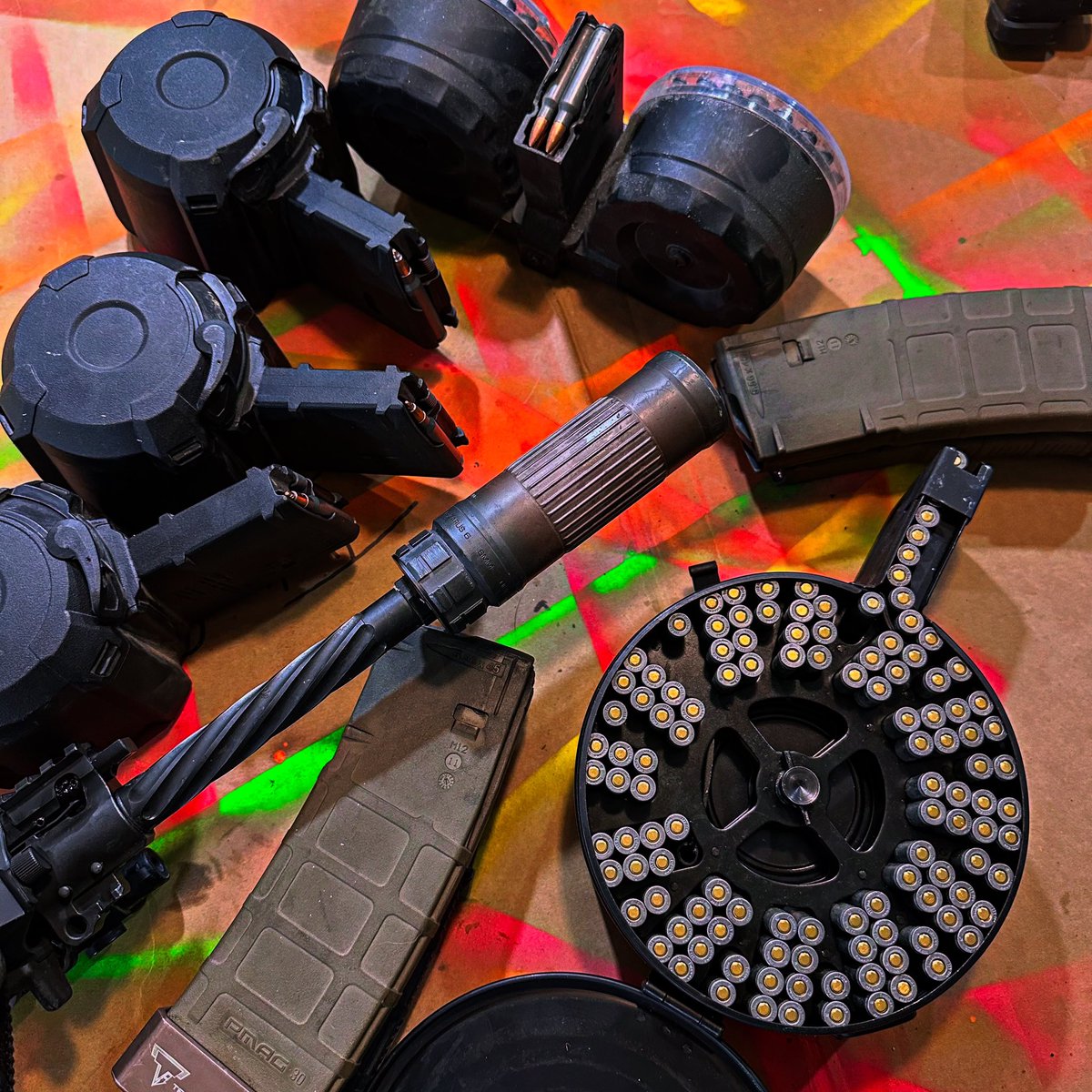 I’ve been running the @deadairsilencers LAZARUS 6 from @silencershop for the last couple months on different 5.56 rifles.  This is a high flow,tough silencer full auto rated.  The next couple of nights I’m going to dump drums through it off the buggy to see how it holds up.