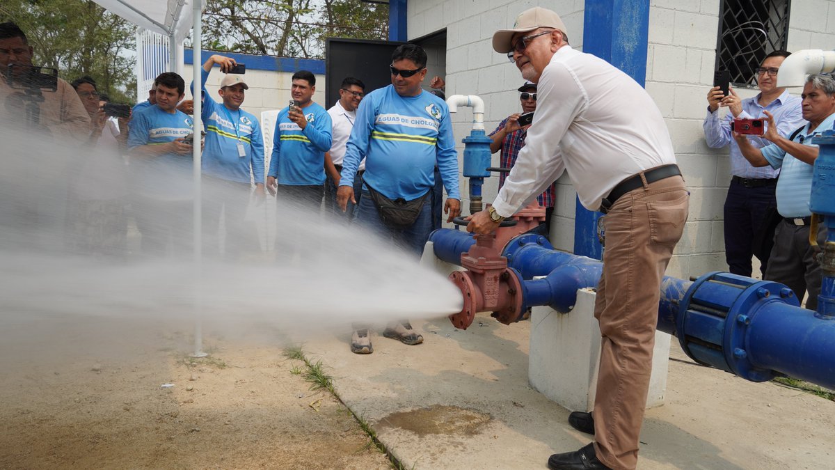 azurewaterorg's tweet photo. 🖋️ Escríbenos hoy y asegura el futuro de tu comunidad.
☎ +503 6448 0009 (El Salvador)
☎ +504 3218 7762 (Honduras)
☎ +502 3017 3928 (Guatemala)
#ElSalvador #Honduras #Guatemala https://t.co/7fbRhWkRQg