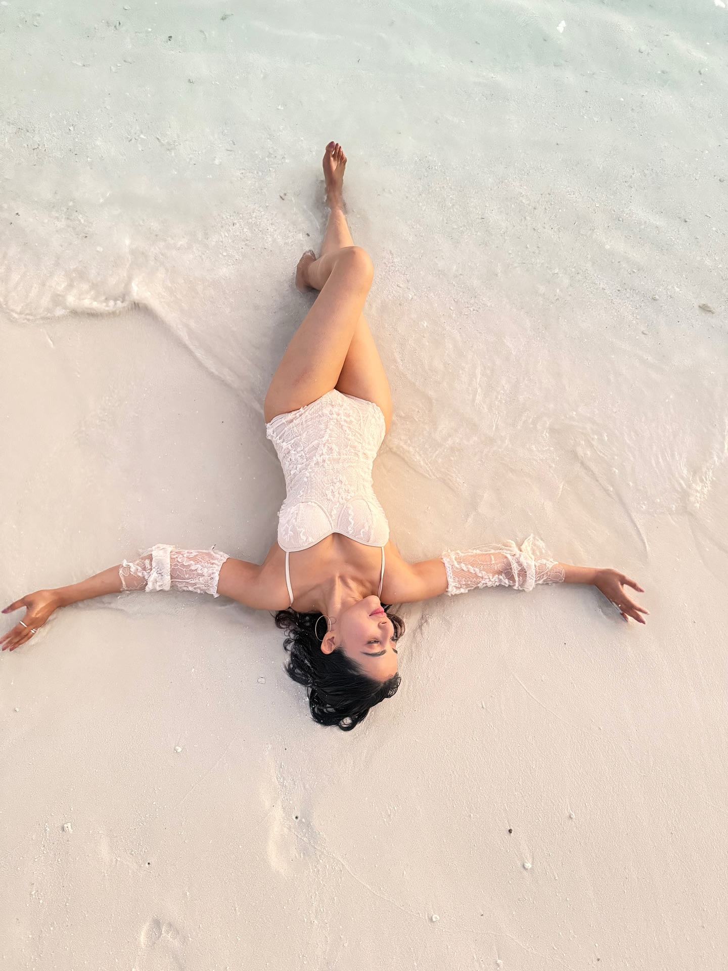 GpKUpC0a4AI9Anx?format=jpg&name=large