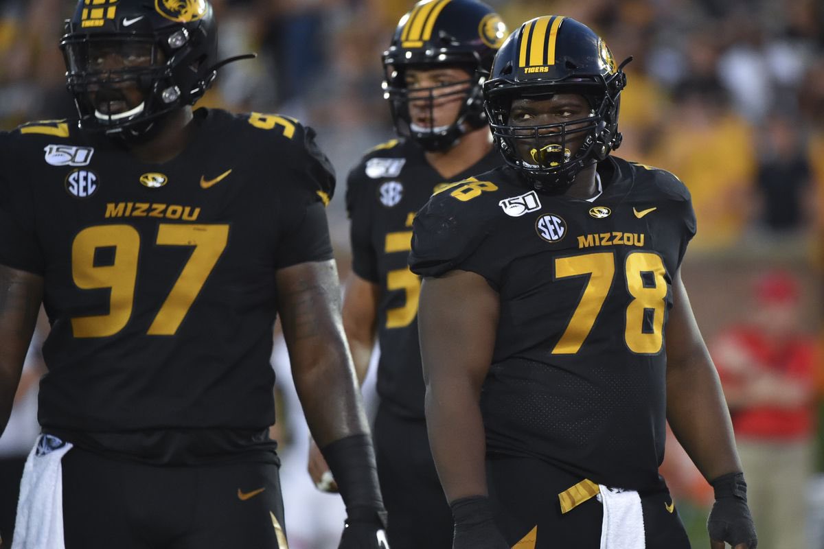 After a great conversation with <a href="/coachalpogue/">Al Pogue</a> Im extremely blessed to receive a D1 offer from <a href="/MizzouFootball/">Mizzou Football</a> 

<a href="/ogwarriorsfb/">Oak Grove Warriors Football</a> <a href="/DLineGURU/">Coach AL Davis</a> <a href="/blackwelldb/">David Blackwell</a> <a href="/EugeneSims2/">Eugene Sims</a> <a href="/TDurr92/">12/12</a> <a href="/CoachD_Gary/">CoachGary</a> <a href="/MacCorleone74/">Rion (Ree-un) Young</a> <a href="/TomLoy247/">Tom Loy</a> <a href="/LawrencHopkins/">Lawrence Hopkins</a> <a href="/TomLuginbill/">Tom Luginbill 🇺🇸 🏈</a> <a href="/samspiegs/">Sam Spiegelman</a> <a href="/ChadSimmons_/">ChadSimmons</a> <a href="/SWiltfong_/">Steve Wiltfong</a>
